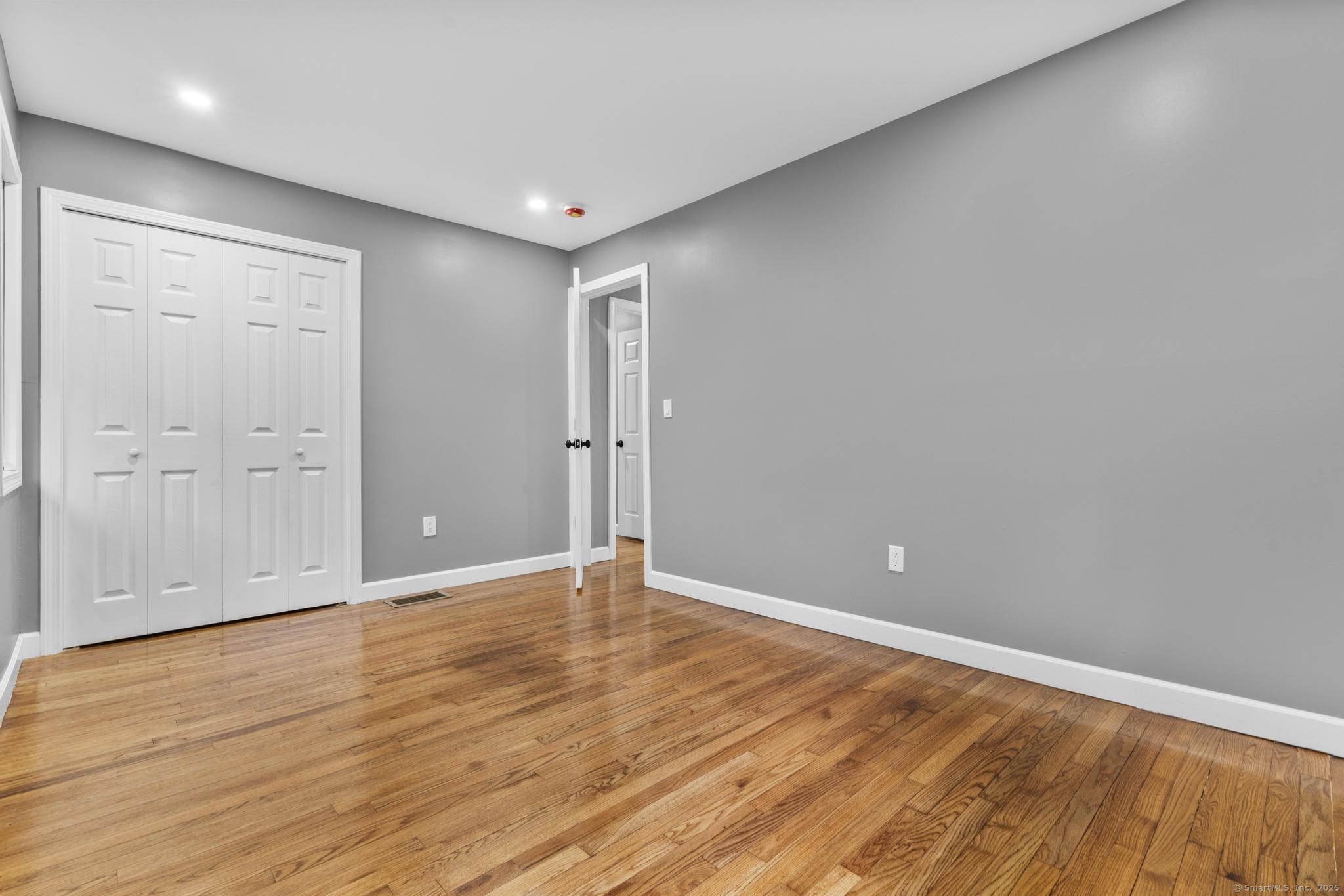 53 Cassella Drive, Hamden, Connecticut image 12
