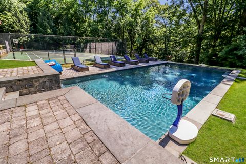 35 Woody Lane Westport CT 06880