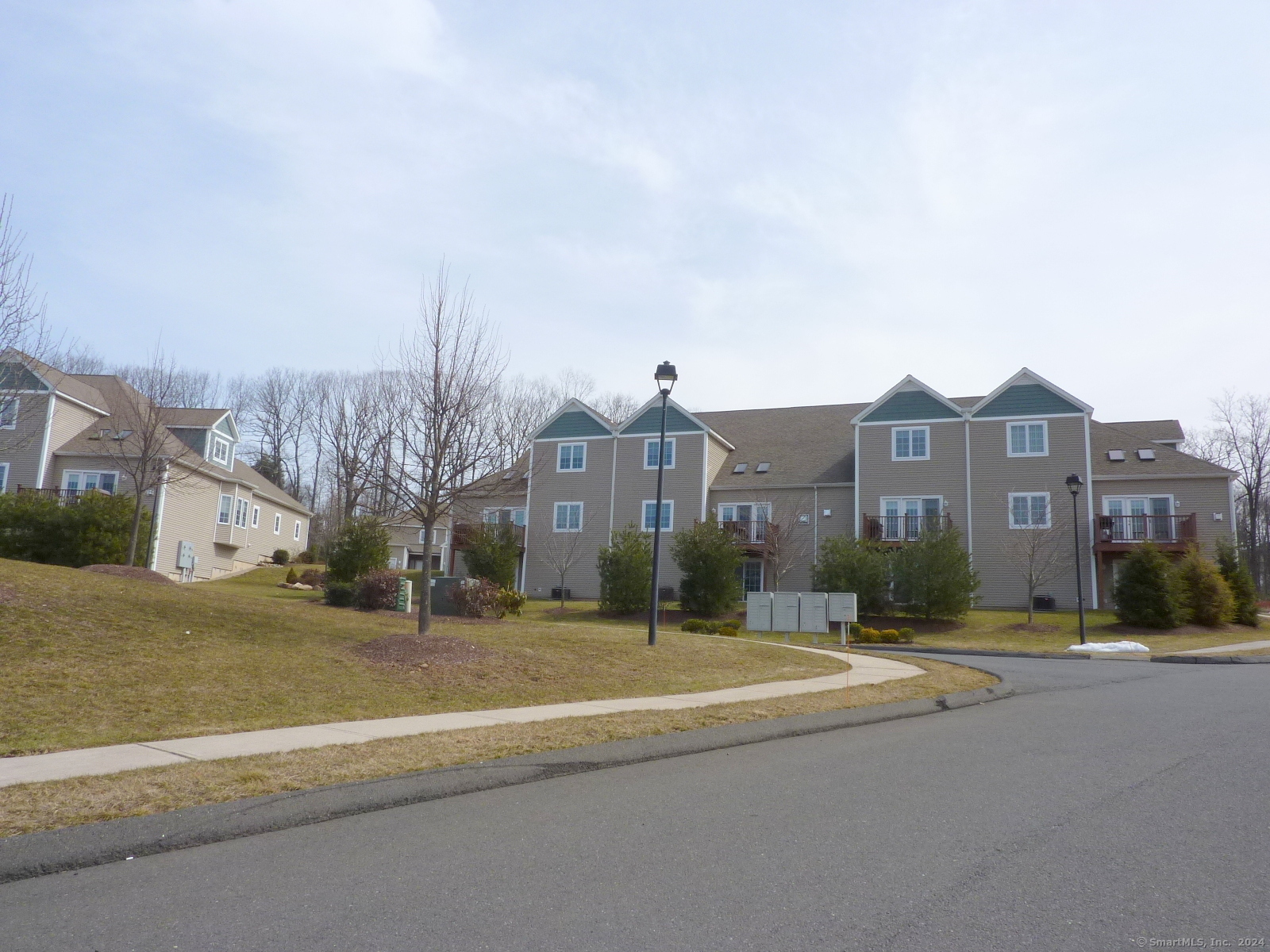 1985 West Street #9, Southington, Connecticut image 2