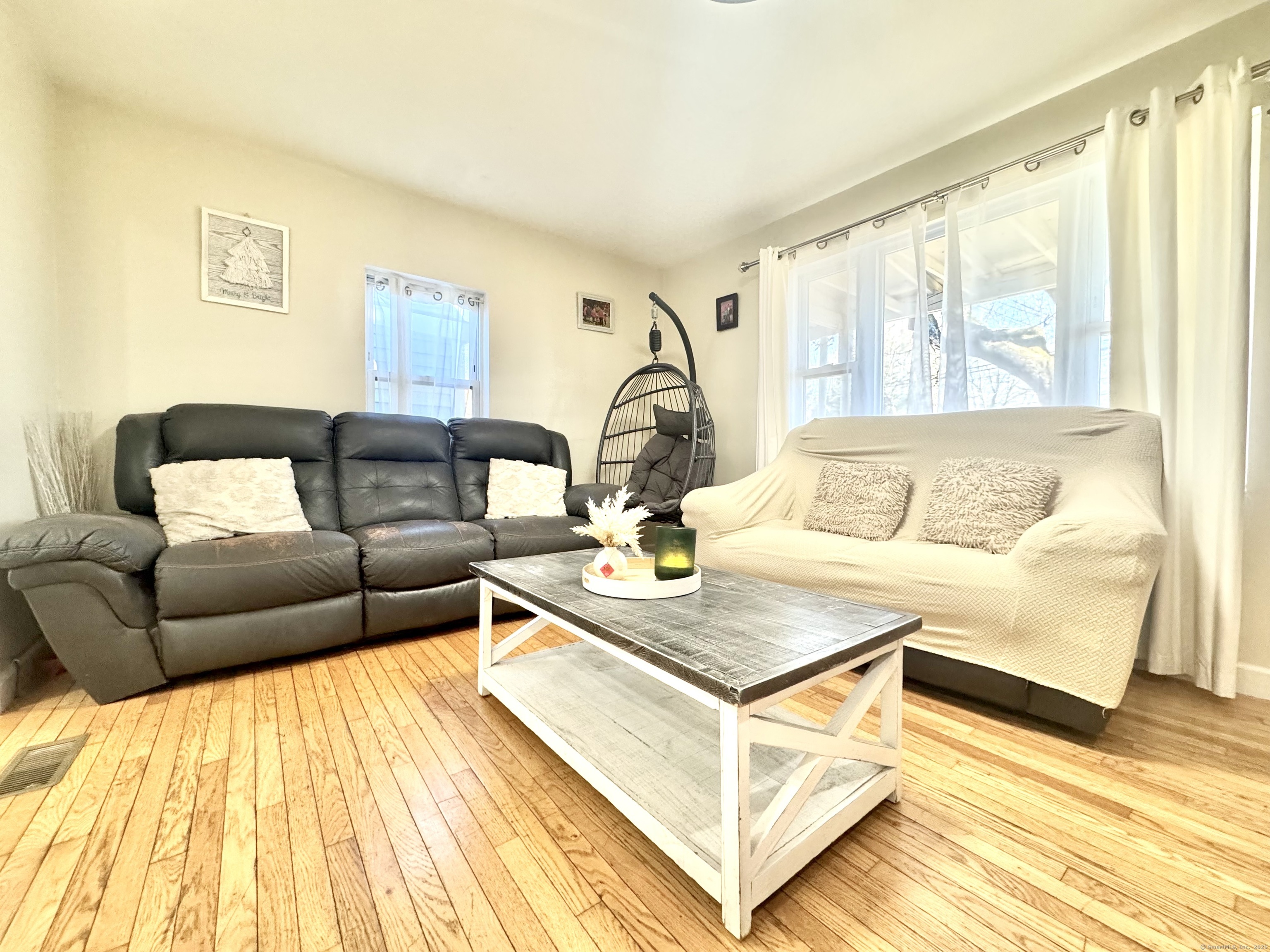 53 Beverly Drive, Bridgeport, Connecticut image 5