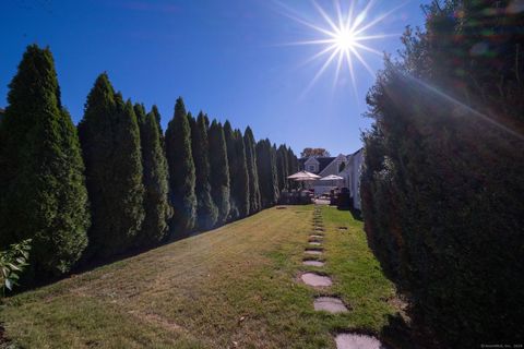 Tiny photo for 35 Hotchkiss Lane, Madison, CT 06443 (MLS # 24136254)