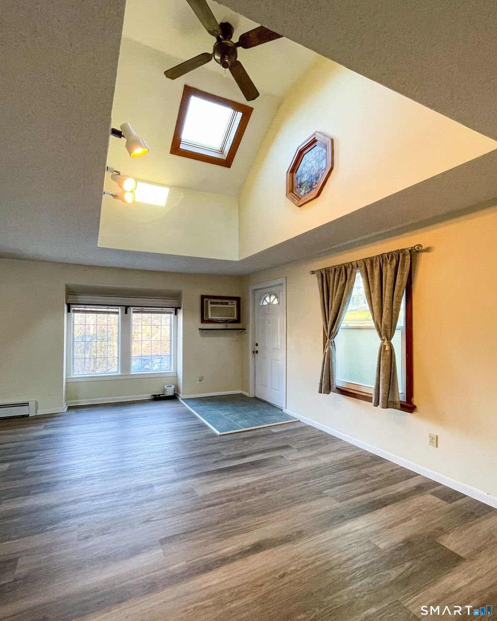 Photo of 399 W Woods Road, Hamden, CT 06518 (MLS # 24149632)