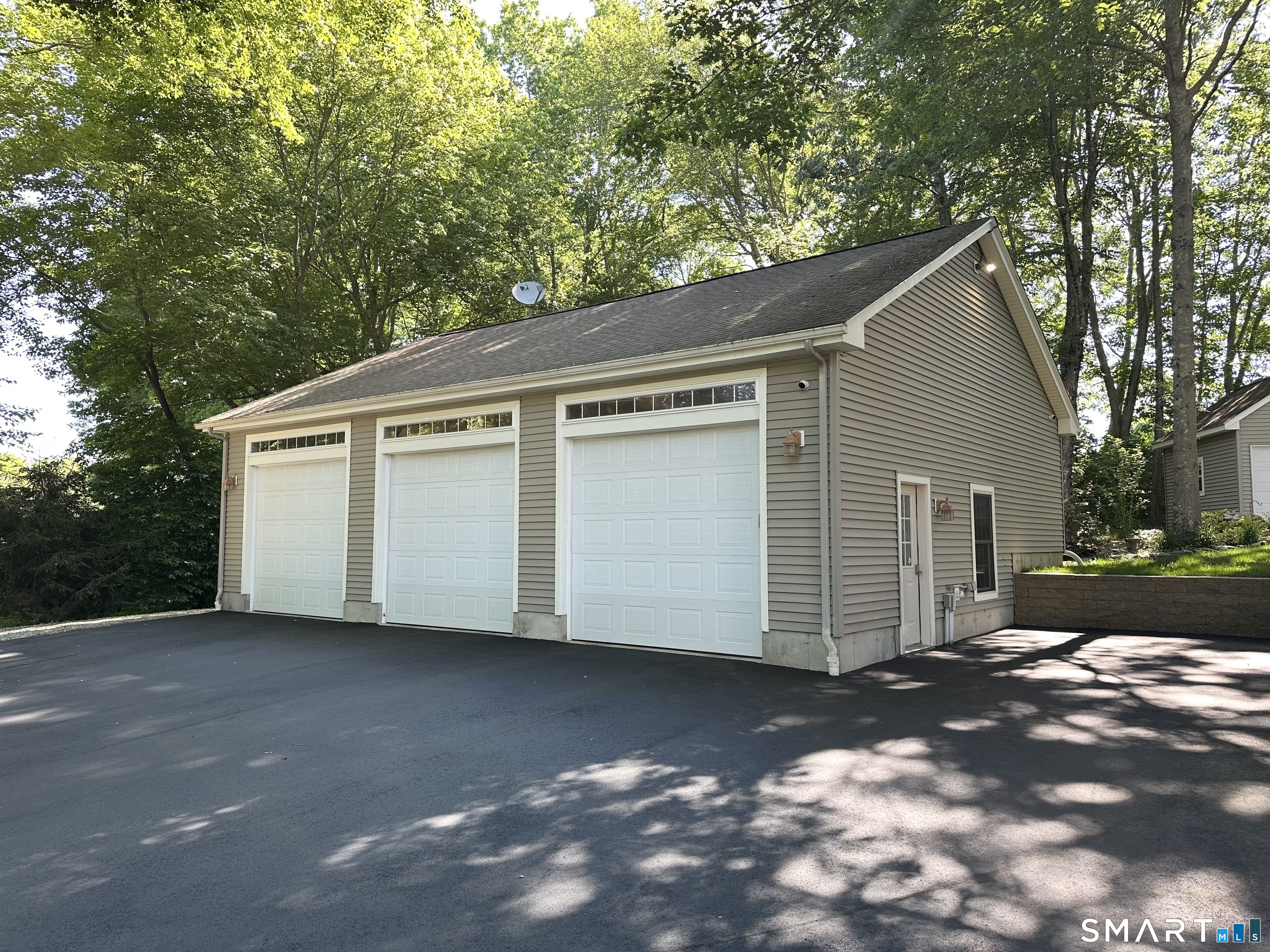 16 Vandy Drive
