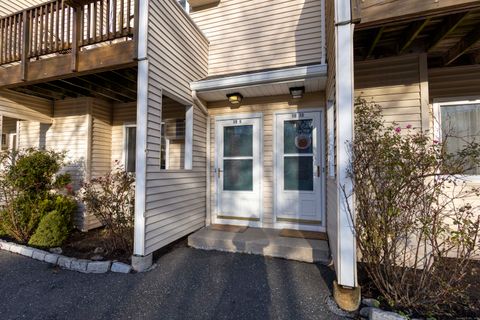Photo of 8 Rose Lane #APT 18-9, Danbury, CT 06811 (MLS # 24143409)