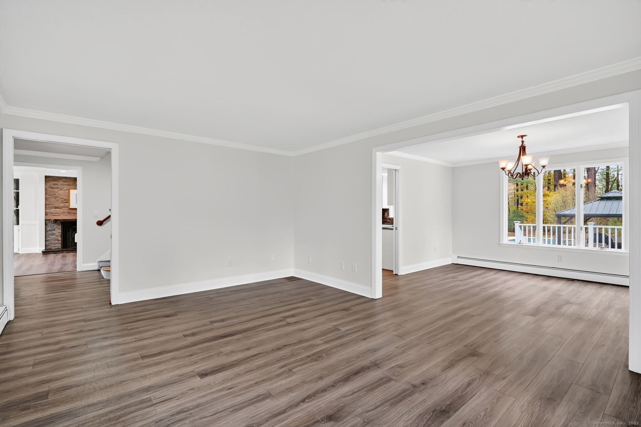 Windsor, Connecticut 06095, United States, 5 Bedrooms Bedrooms, ,4 BathroomsBathrooms,Residential,Active,239312