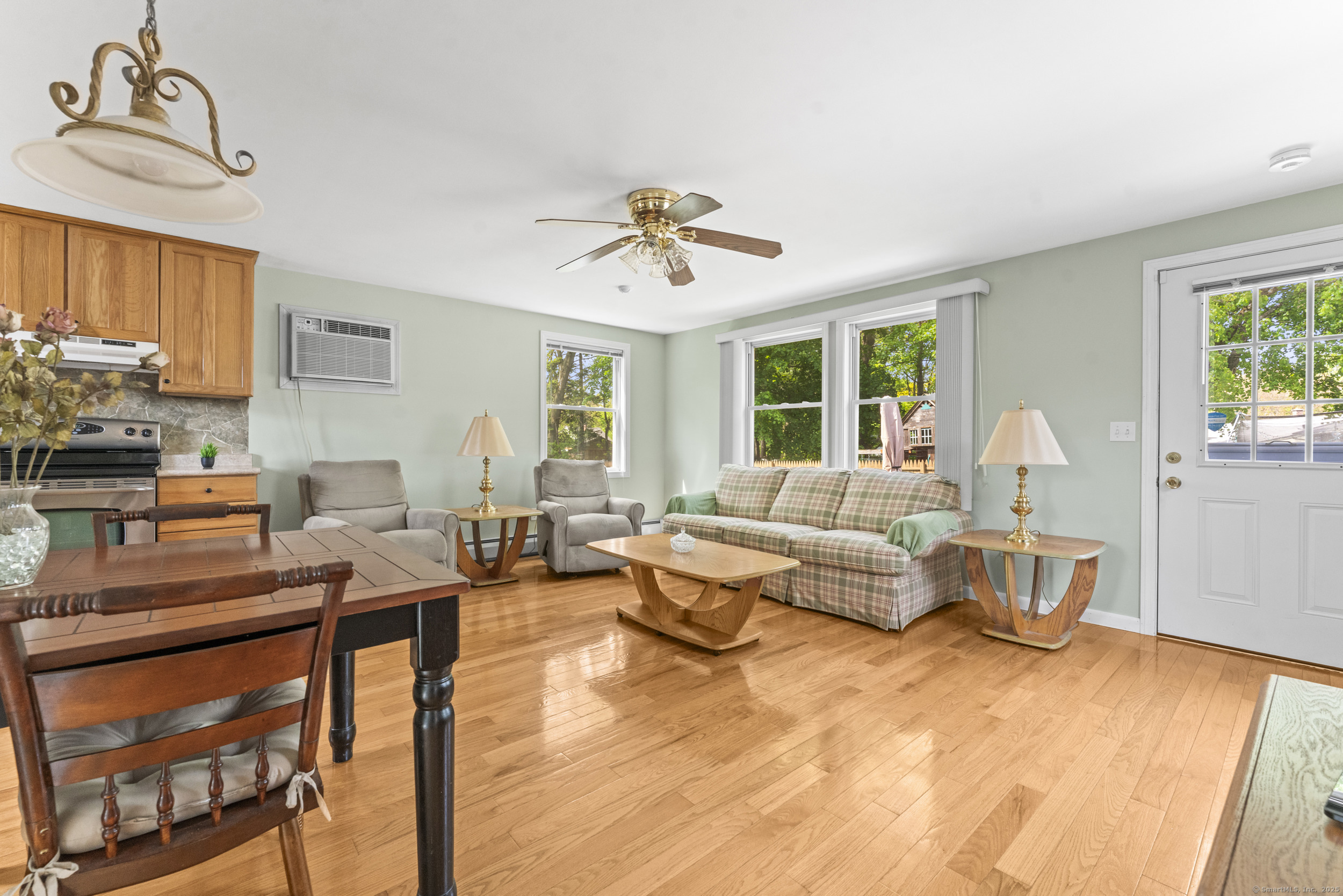 21 Roosevelt Boulevard, Enfield, Connecticut image 28
