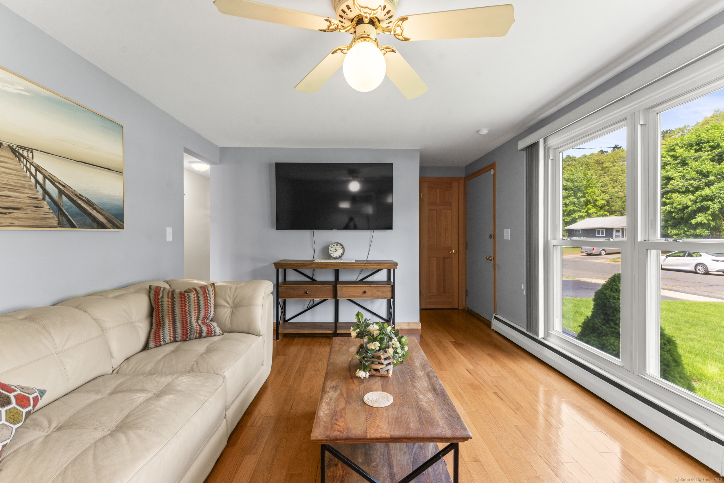 21 Roosevelt Boulevard, Enfield, Connecticut image 8