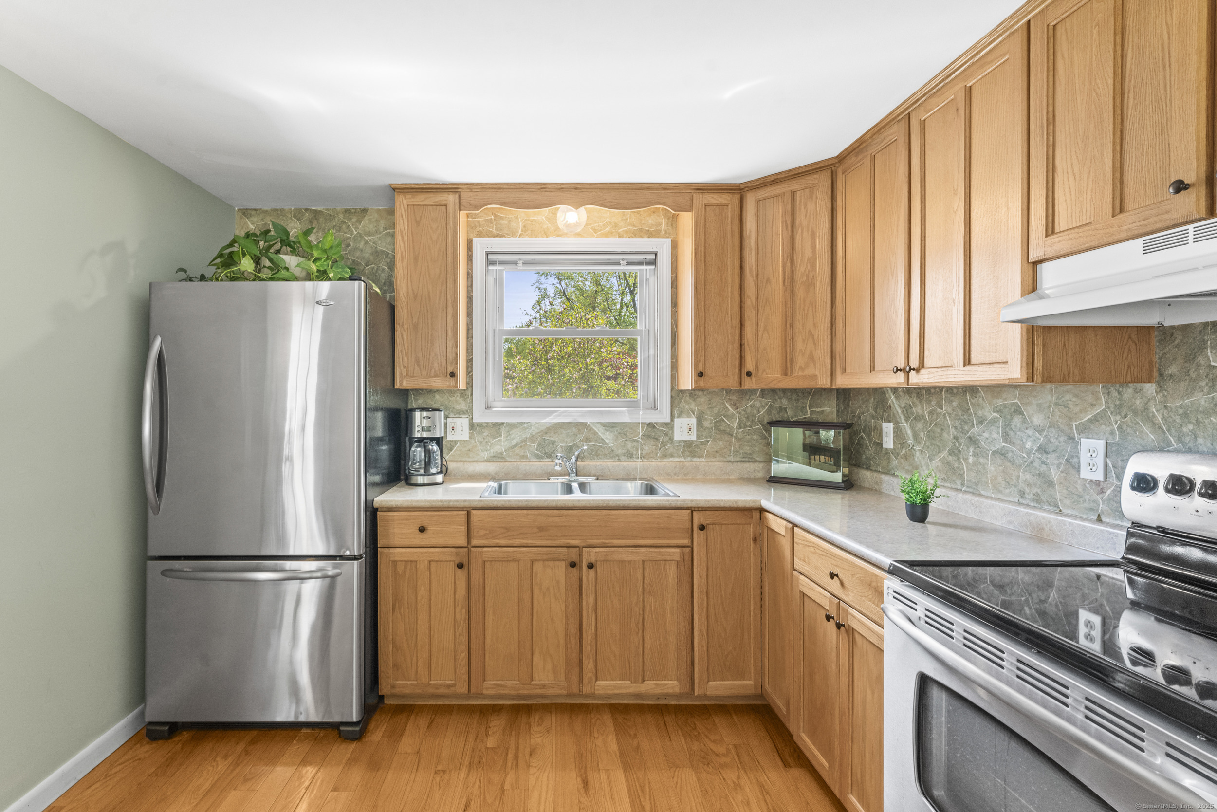 21 Roosevelt Boulevard, Enfield, Connecticut image 25