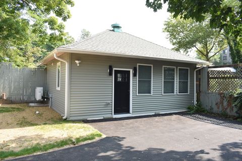 Tiny photo for 245 Dwight Street #2, New Haven, CT 06511 (MLS # 24172179)