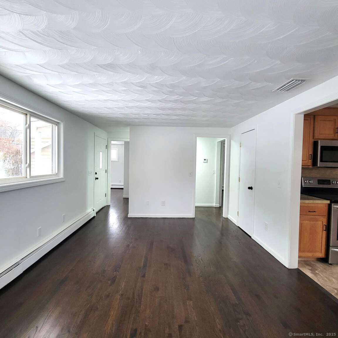 22 Laurie Drive, Enfield, Connecticut image 3