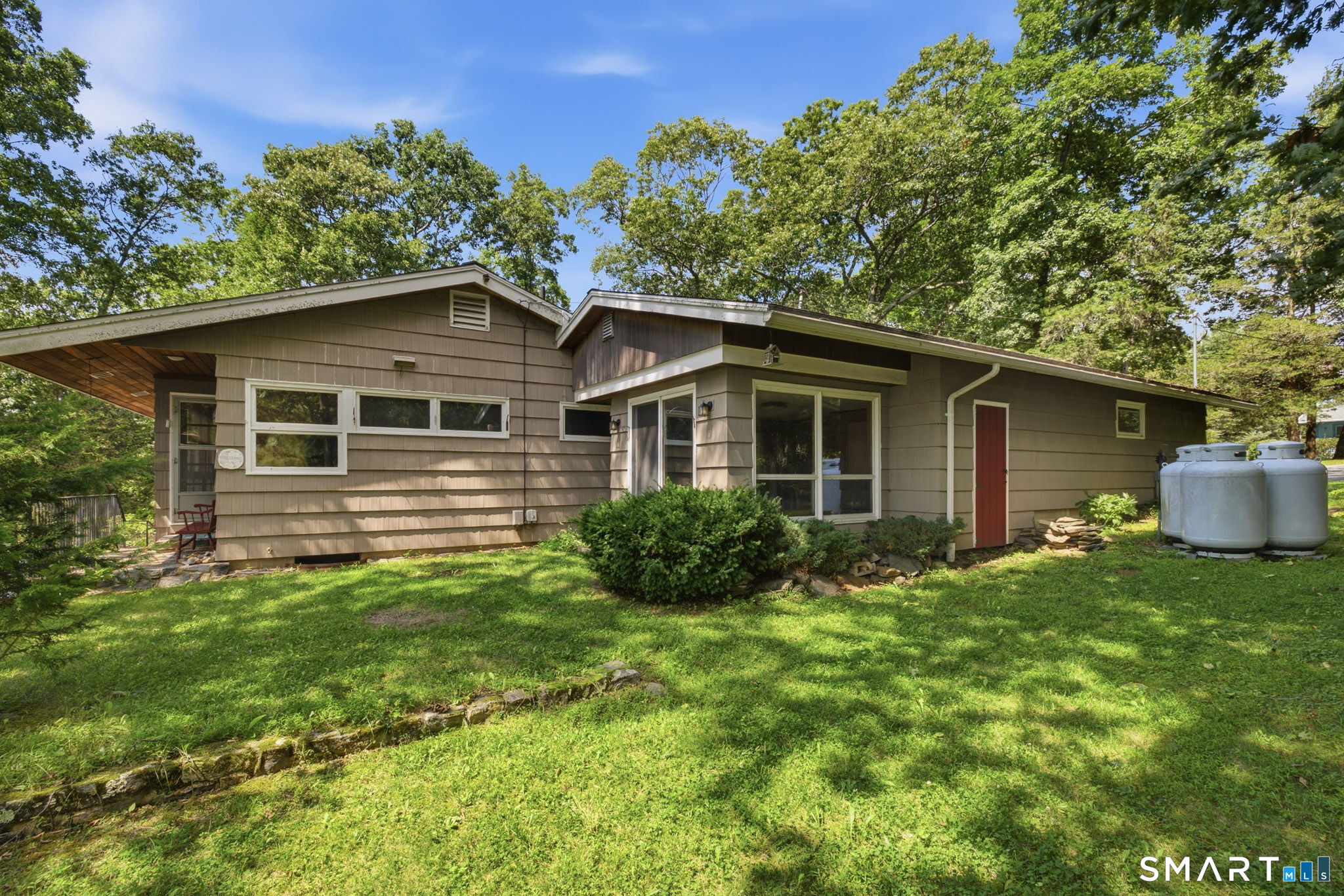 21 Hickory Lane