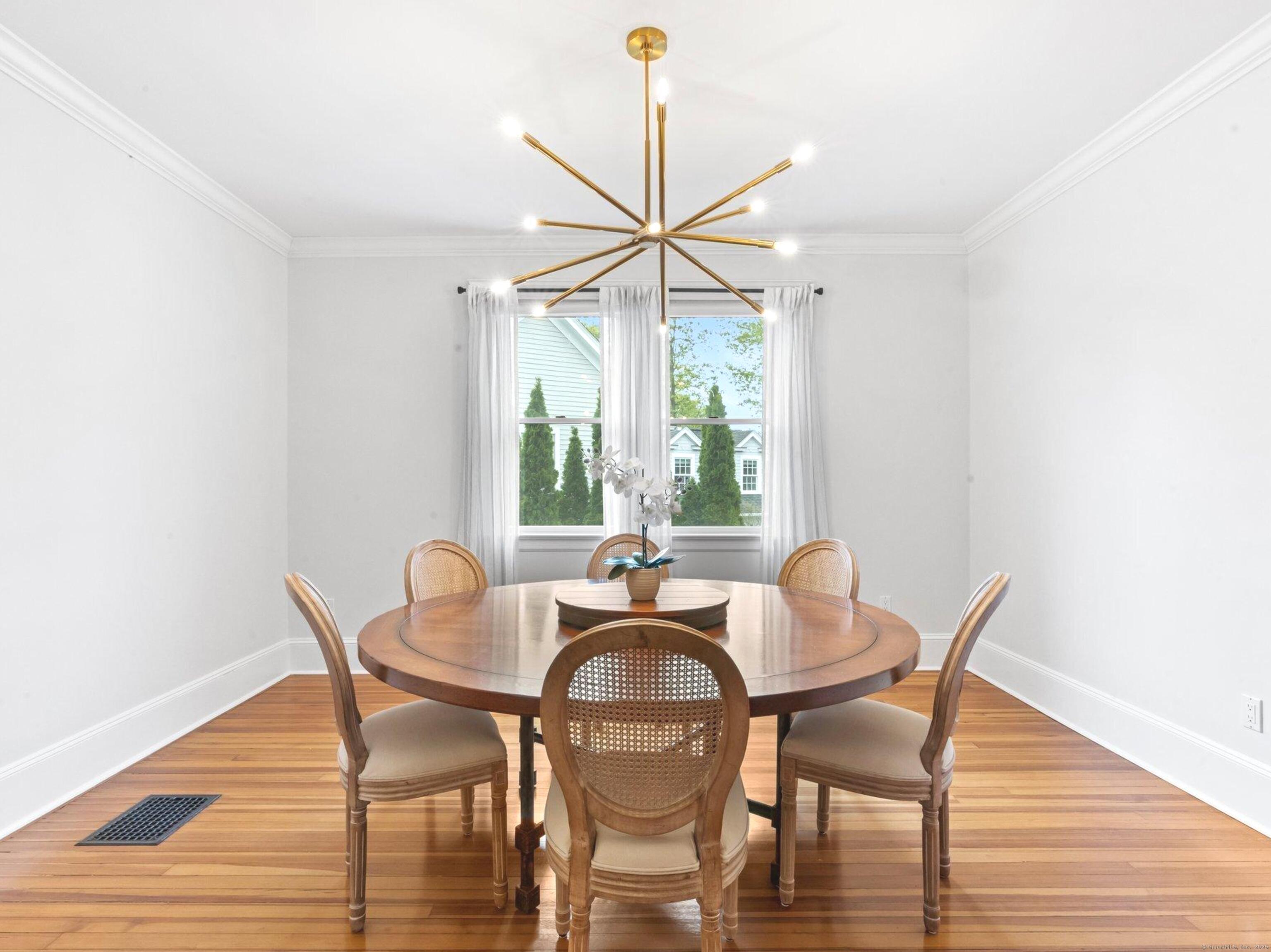 92 Oak Street, New Canaan, Connecticut image 5