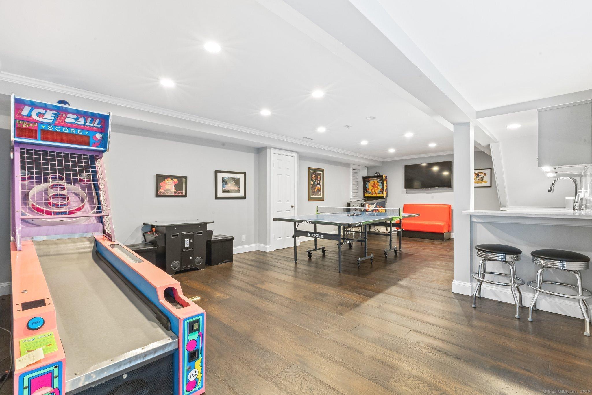92 Oak Street, New Canaan, Connecticut image 14