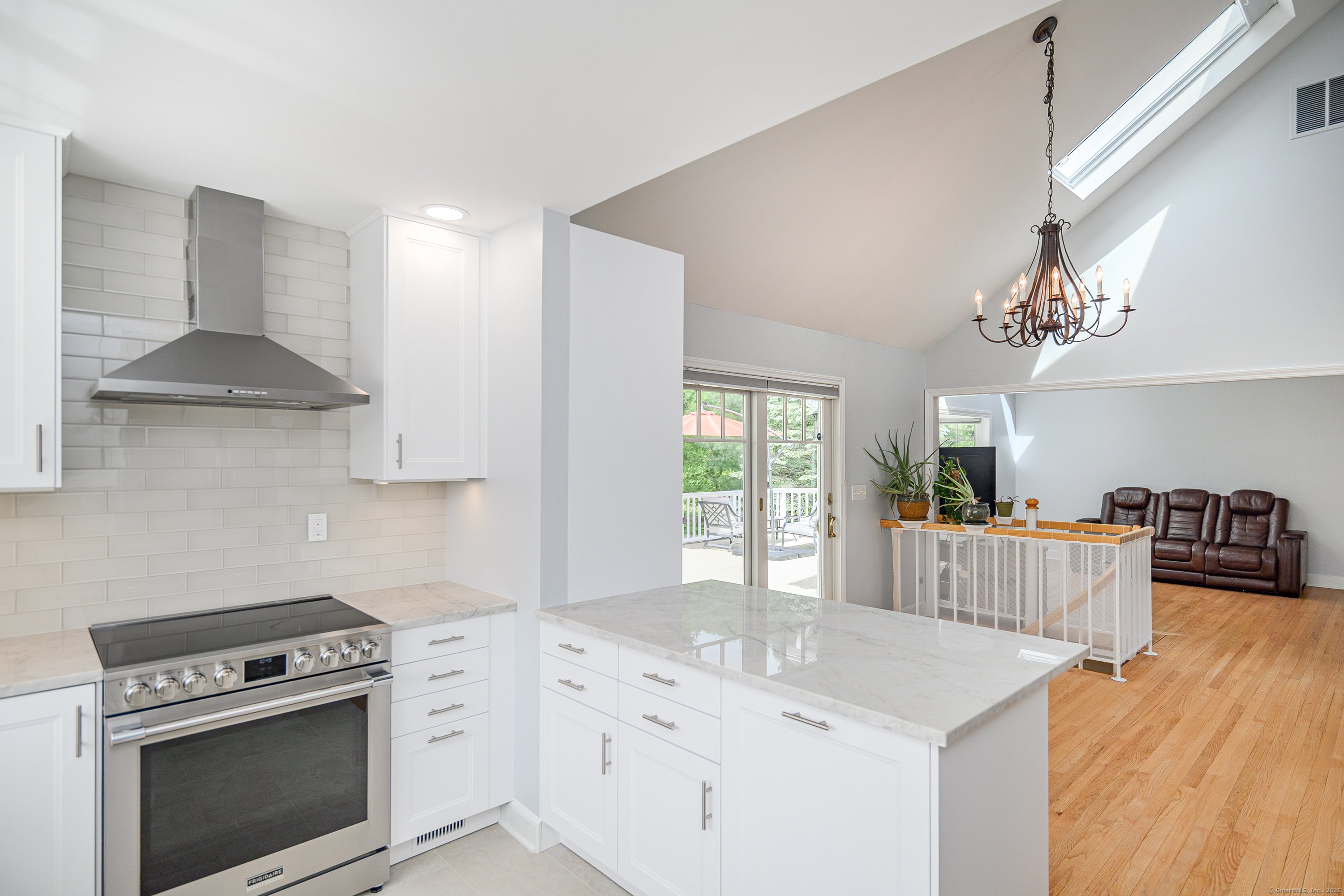 101 Railtree Hill Road, Woodbury, Connecticut image 8