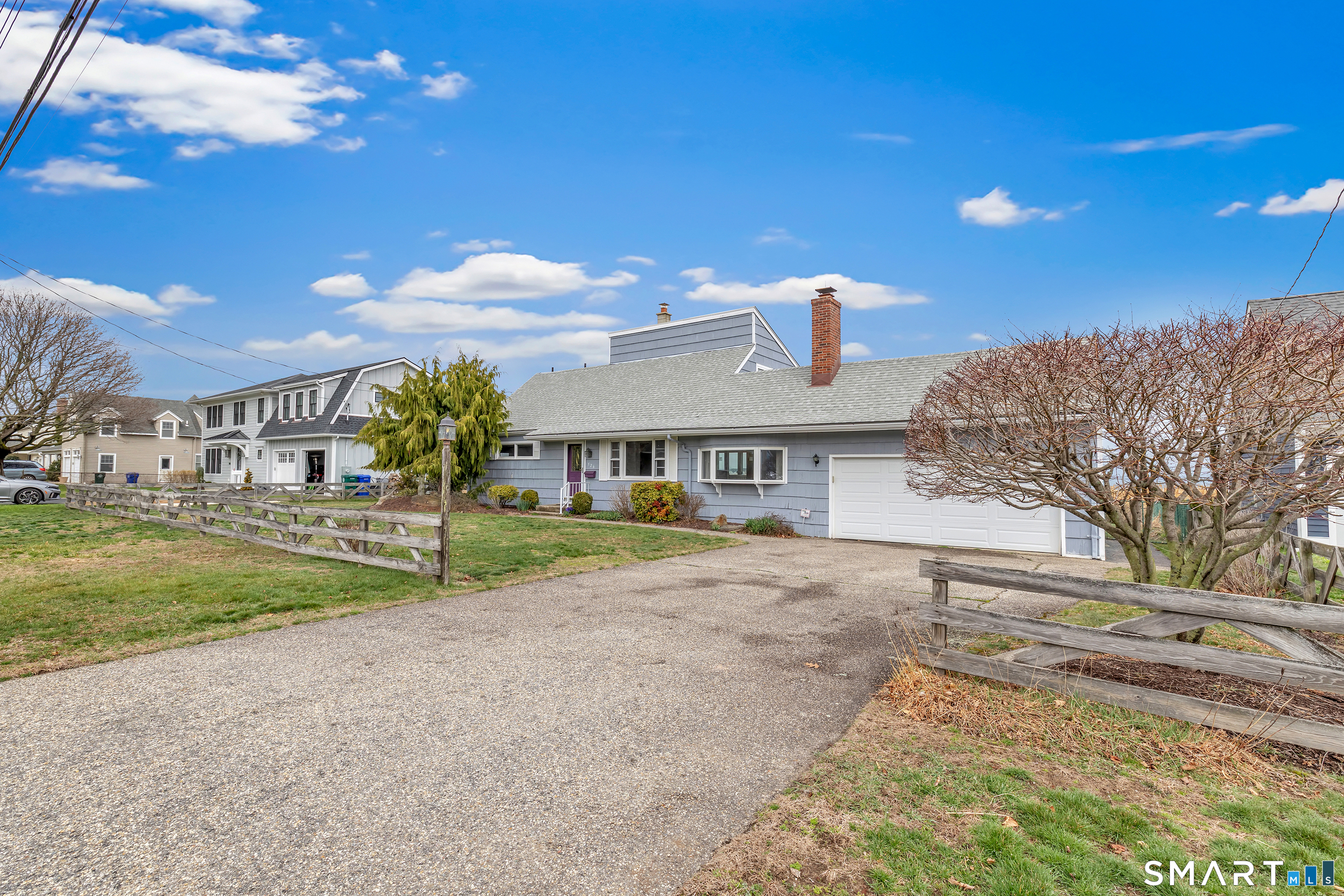 526 Riverdale Drive
