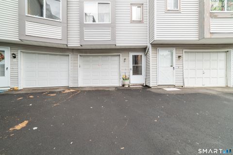 Photo of 35 Pearl Lake Road #L, Waterbury, CT 06706 (MLS # 24175739)