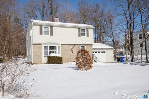 13 Bailey Avenue Wallingford CT 06492