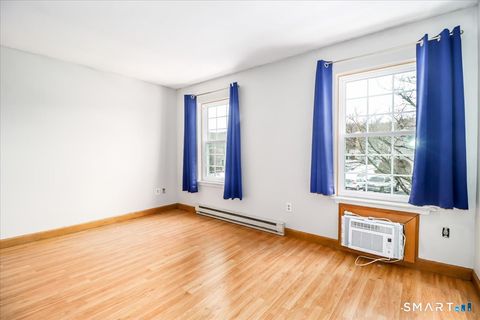 Tiny photo for 3 Glen Ridge Court #3, New Milford, CT 06776 (MLS # 24154377)