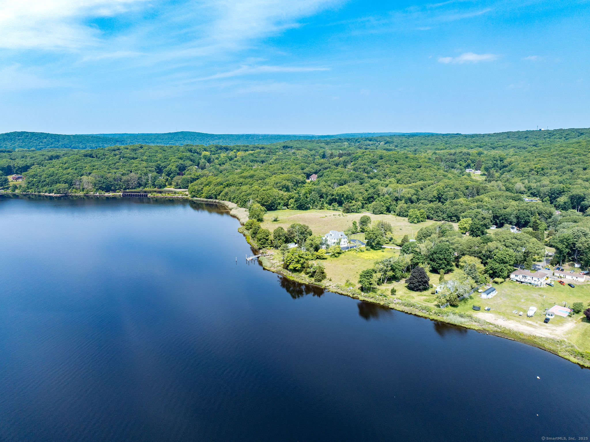 17B Massapeag Point Road