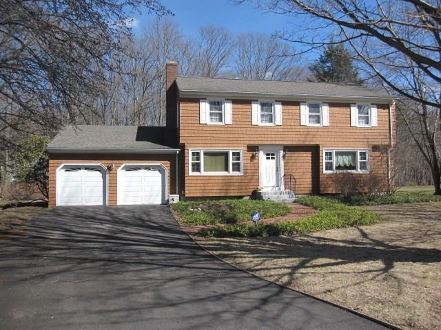 Photo 1 of 20 Captains Walk, Trumbull, Connecticut, $415,000, Web #: 99135872