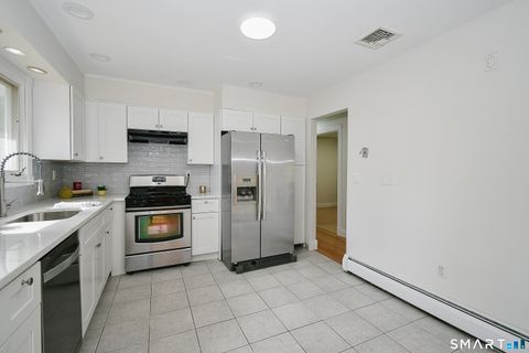 Tiny photo for 12 Crane Place, Simsbury, CT 06070 (MLS # 24170671)