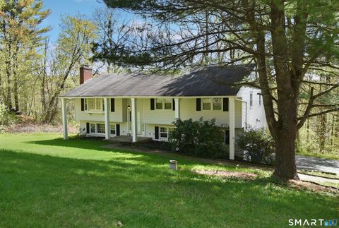 Photo of 12 Crane Place, Simsbury, CT 06070 (MLS # 24170671)