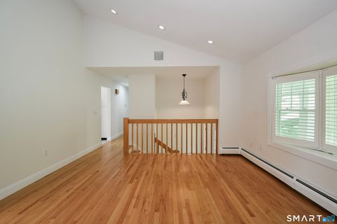 Tiny photo for 12 Crane Place, Simsbury, CT 06070 (MLS # 24170671)