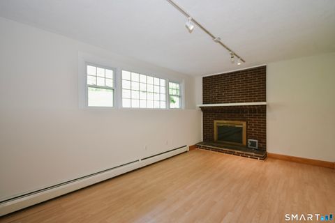 Tiny photo for 12 Crane Place, Simsbury, CT 06070 (MLS # 24170671)