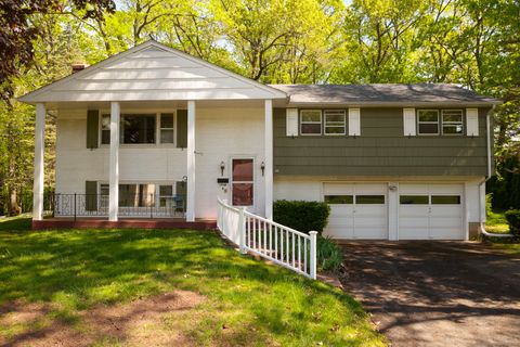 40 Greenfield Drive South Windsor CT 06074