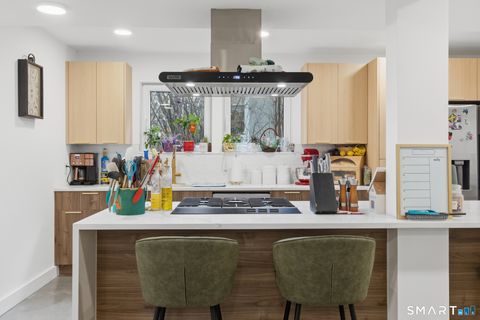 Tiny photo for 904 Quinnipiac Avenue #9, New Haven, CT 06513 (MLS # 24167878)