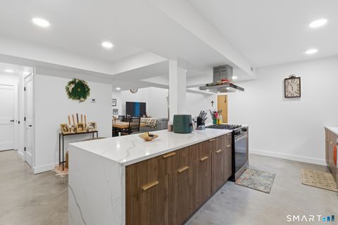 Tiny photo for 904 Quinnipiac Avenue #9, New Haven, CT 06513 (MLS # 24167878)