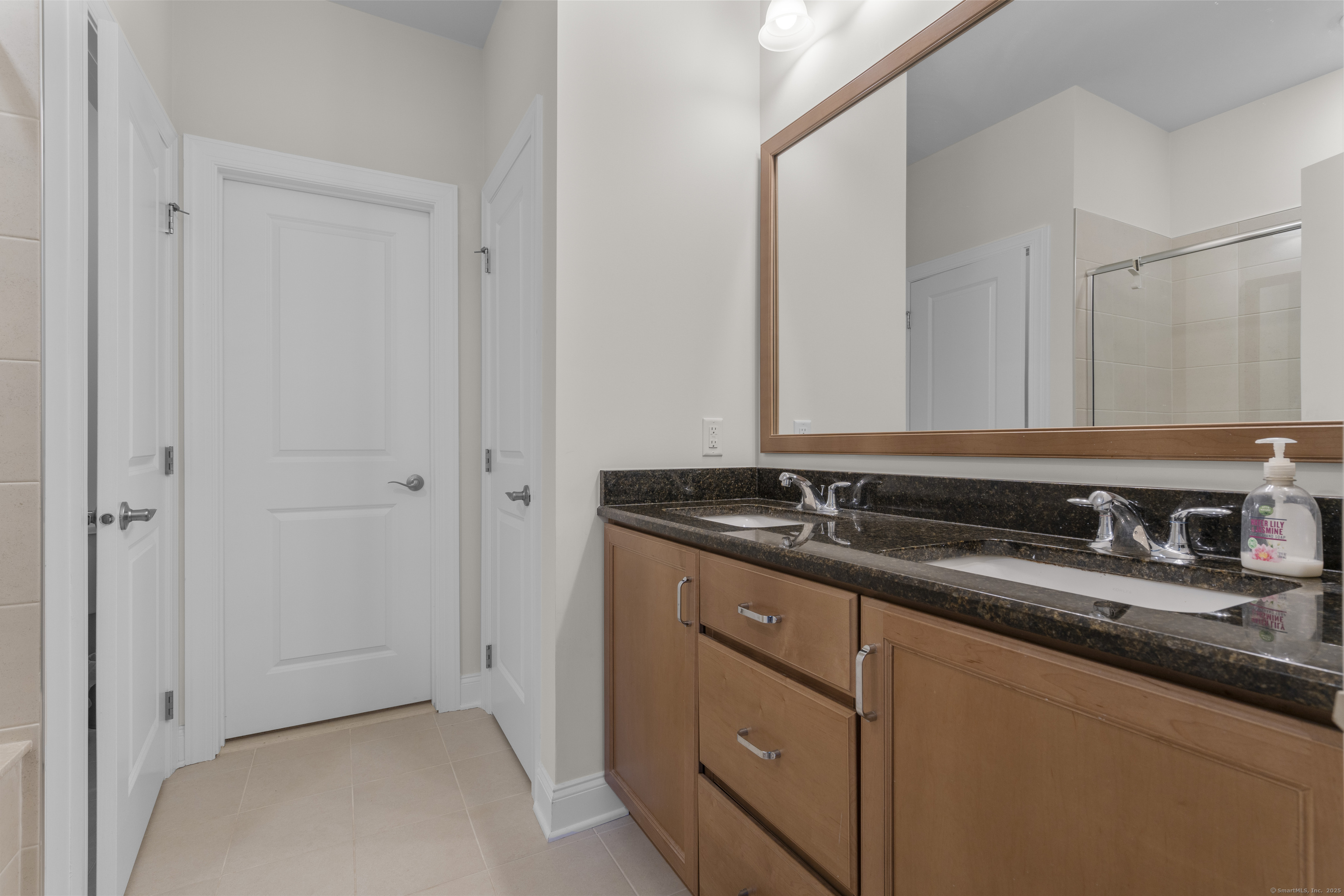 180 Ridgewood Drive #219, Middlebury, Connecticut image 25