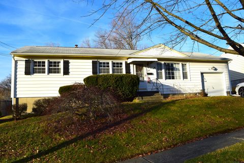 Photo of 244 Rockland Avenue, Stratford, CT 06614 (MLS # 24143345)