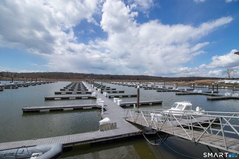 379 Whitfield Street BN1034 Guilford CT 06437