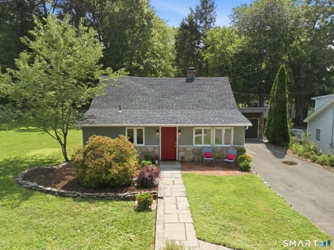 Photo of 6 Birch Road, Avon, CT 06001 (MLS # 24201447)