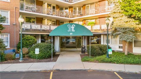 Tiny photo for 91 Strawberry Hill Avenue #APT 1022, Stamford, CT 06902 (MLS # 24131753)