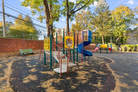 Tiny photo for 91 Strawberry Hill Avenue #APT 1022, Stamford, CT 06902 (MLS # 24131753)