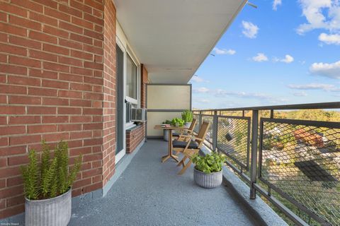 Tiny photo for 91 Strawberry Hill Avenue #APT 1022, Stamford, CT 06902 (MLS # 24131753)