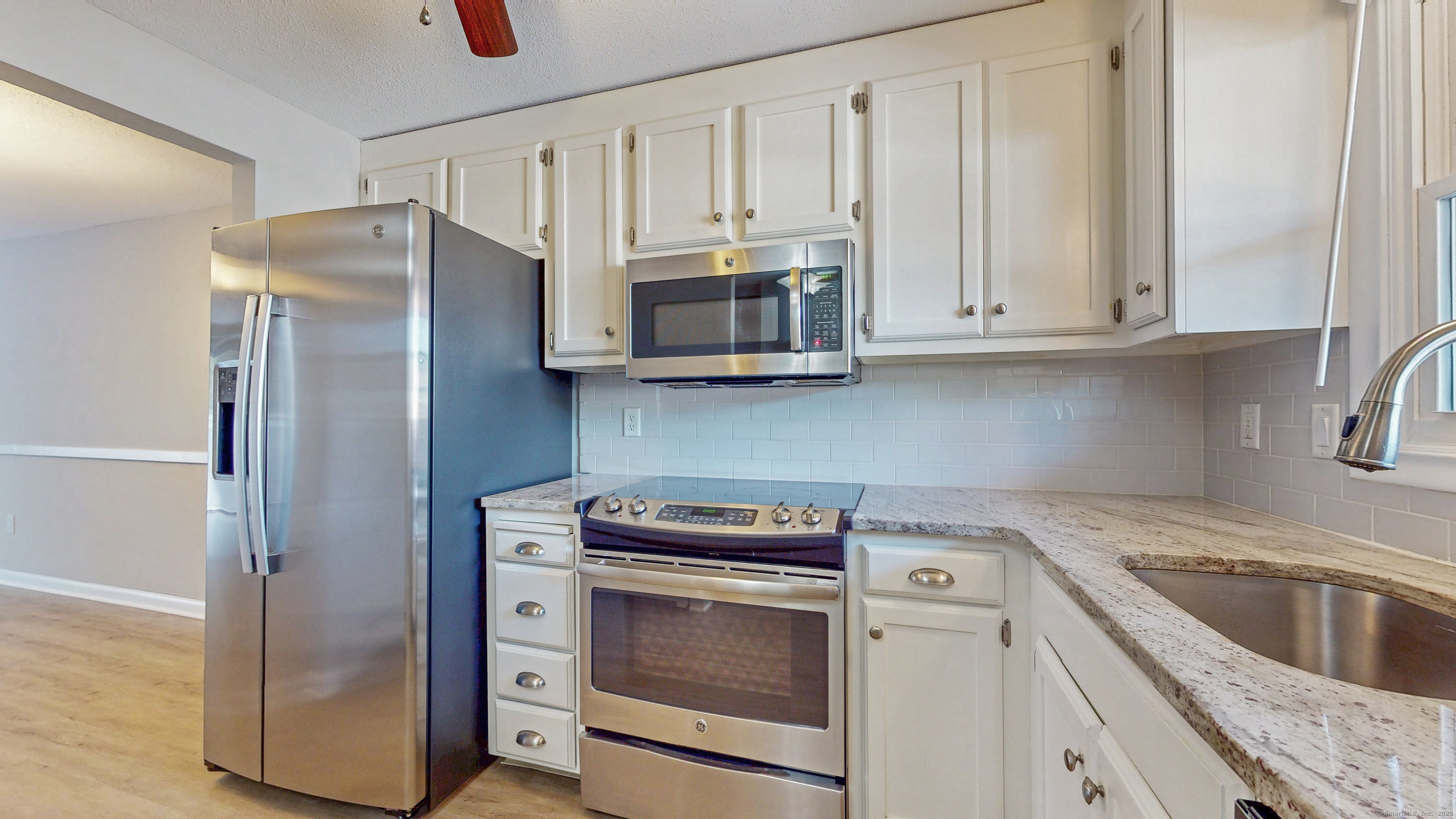 10 Saint Marc Circle E