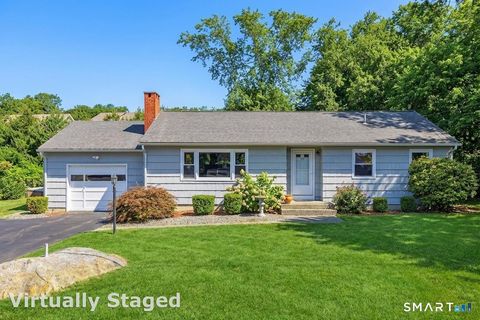 43 Park Place East Lyme CT 06357