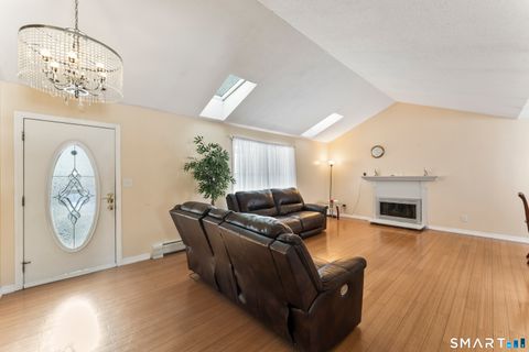 71 Sentinel Hill Road Derby CT 06418