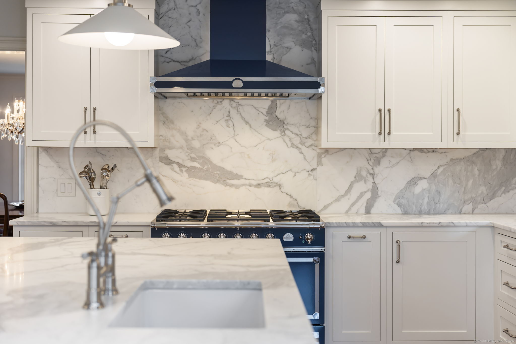 33 Stonehenge Drive, New Canaan, Connecticut image 13