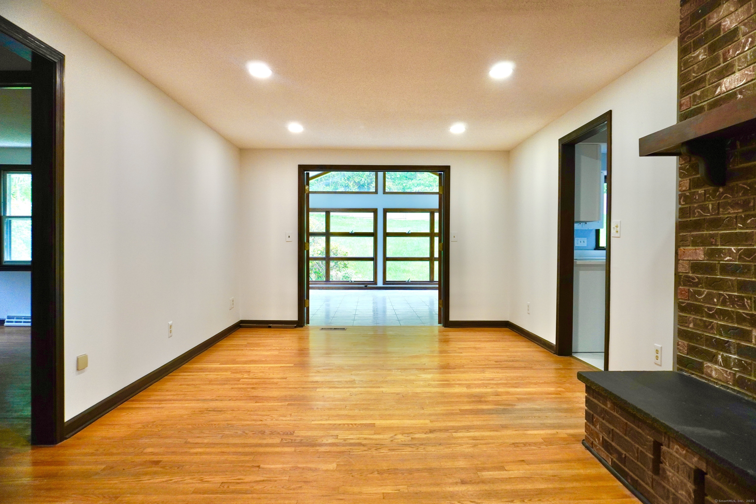 178 Stoddard Road, Waterbury, Connecticut image 17