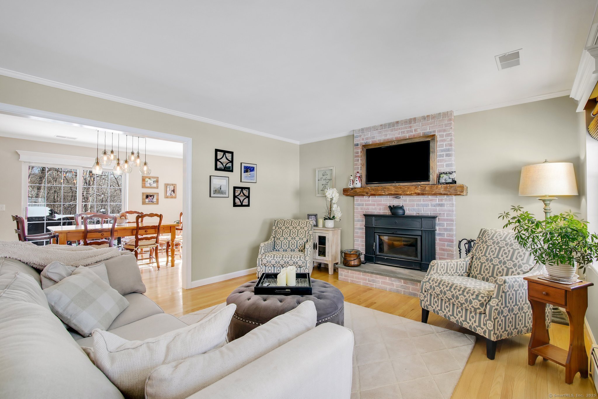 98 Derek Drive, Tolland, Connecticut image 4