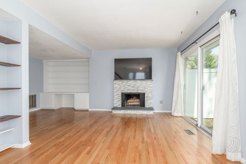 Tiny photo for 20 Peddlars Drive #20, Branford, CT 06405 (MLS # 24176129)