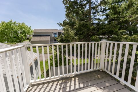 Tiny photo for 20 Peddlars Drive #20, Branford, CT 06405 (MLS # 24176129)