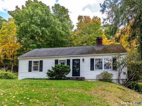 Homes For Sale - 290 Torrington Road<br/> Litchfield, CT 06759