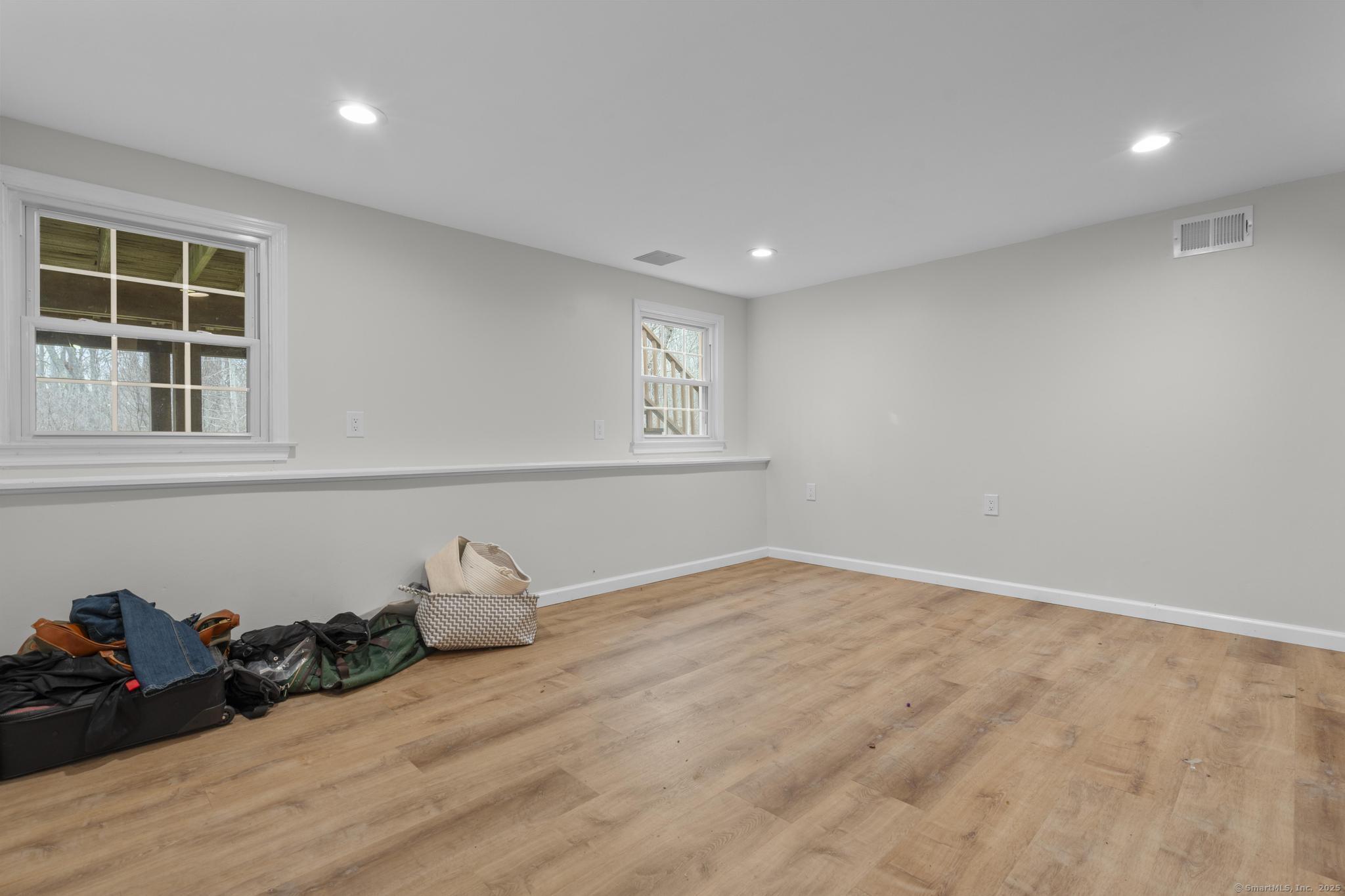 487 Durham Road, Madison, Connecticut image 25