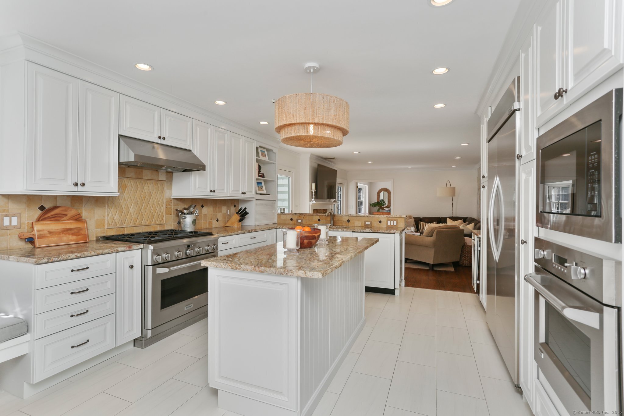7 Apache Trail, Westport, Connecticut image 12