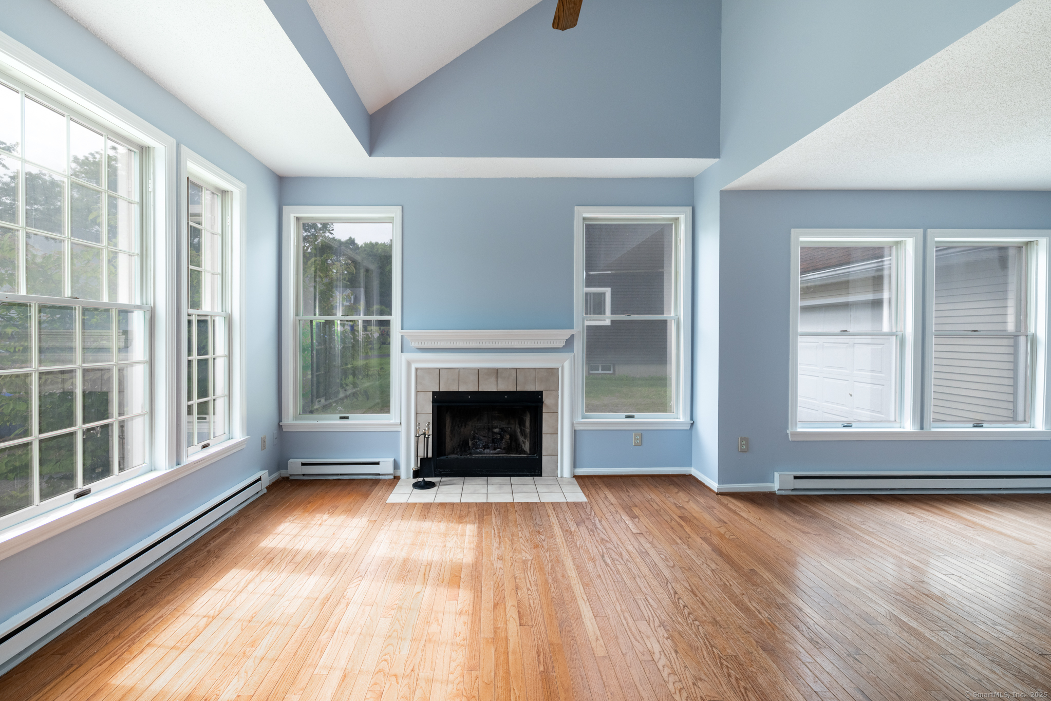 27 Ascot Lane